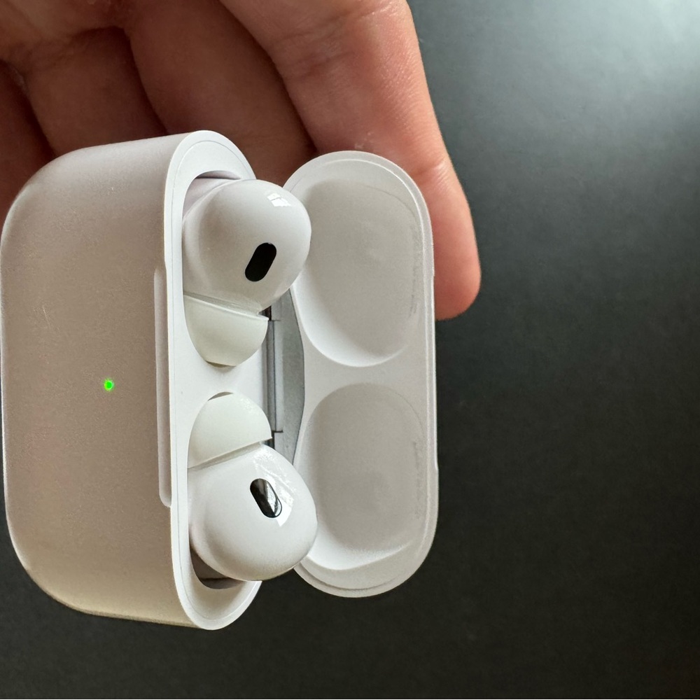 White Wireless Earbuds with Charging Case